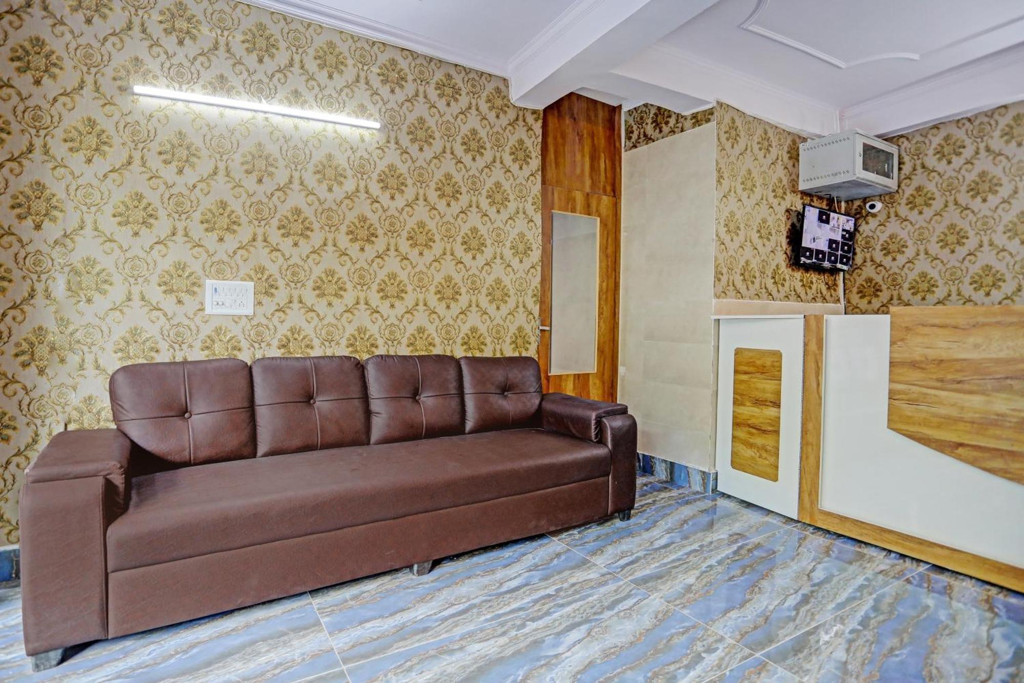 Umen Hotel Nearest Sector 66 Noida Exteriér fotografie